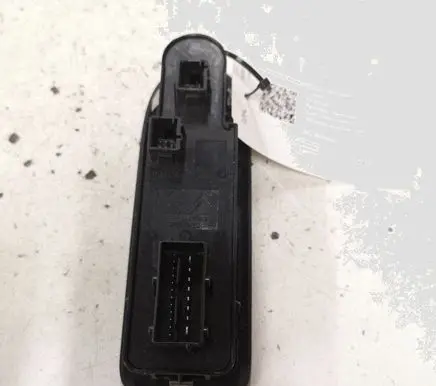 Citroen C5 Electric window control switch 96660257XT 30170346