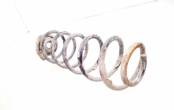 Volkswagen Golf IV Rear coil spring