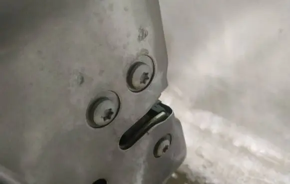 Alfa Romeo 159 Front door lock