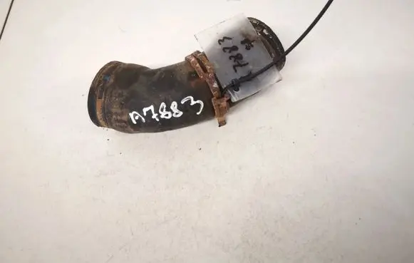 Volkswagen PASSAT B4 Engine coolant pipe/hose