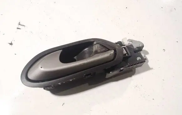 Honda Civic Front door interior handle 