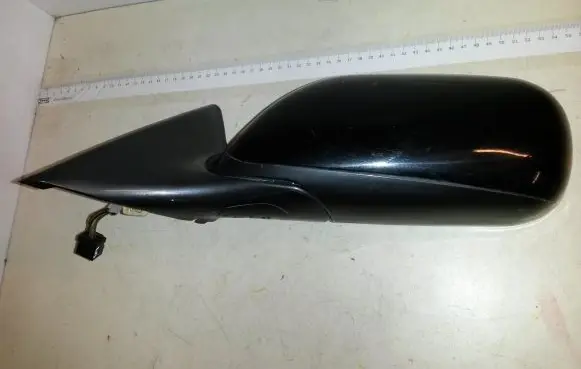 Front door electric wing mirror