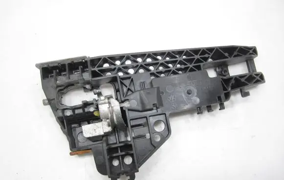 Audi A4 S4 B8 8K Front door exterior handle/bracket 