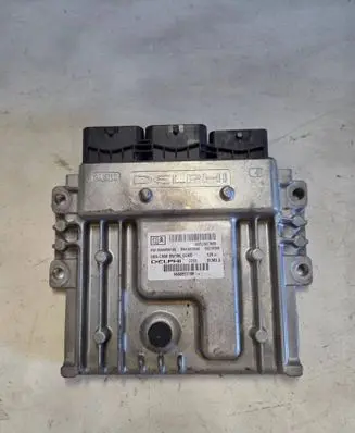 Citroen C5 Engine control unit/module 9666098180