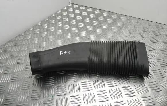 BMW X5 E70 Air intake hose/pipe 78712058 VD12400