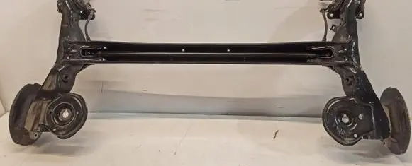 Citroen Berlingo Rear axle beam with reductor 