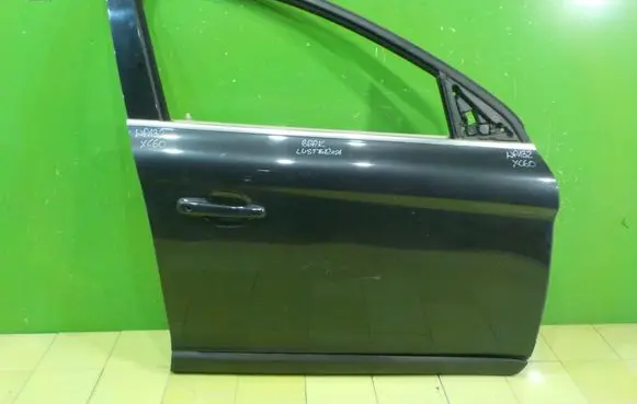 Volvo XC60 Front door PRZOD PRAWE