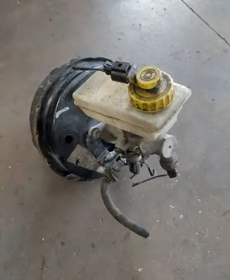 Seat Alhambra (Mk1) Brake booster 7M3612100F 03785933024