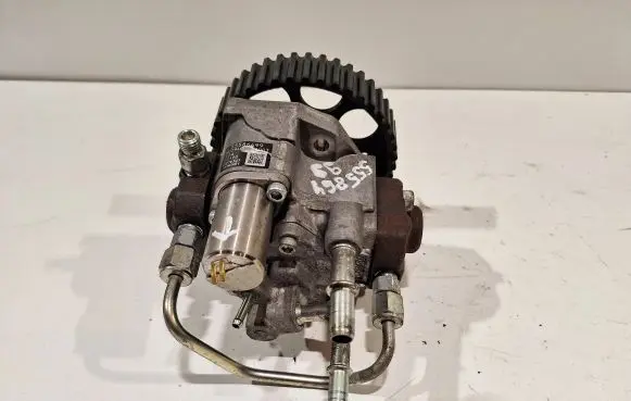Opel Mokka Fuel injection high pressure pump 55586499
