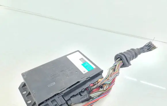 Audi A6 S6 C5 4B Comfort/convenience module 4B0962258D