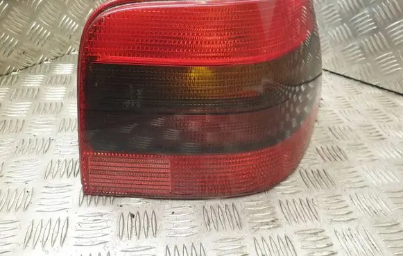 Rear/tail lights