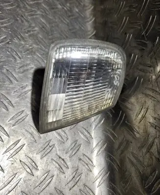 Peugeot 405 Front indicator light 0086045 86045