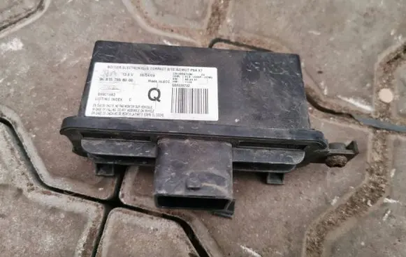 Citroen C5 Light module LCM 9681575580 89901883