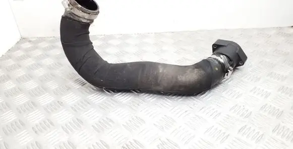 Audi Q5 SQ5 Intercooler hose/pipe 8R0145738H 03L131111G
