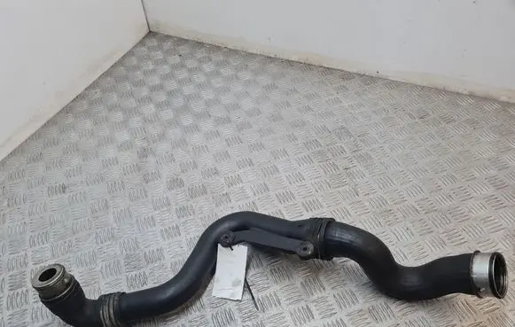 Volkswagen Touran I Intercooler hose/pipe 1K0145762P