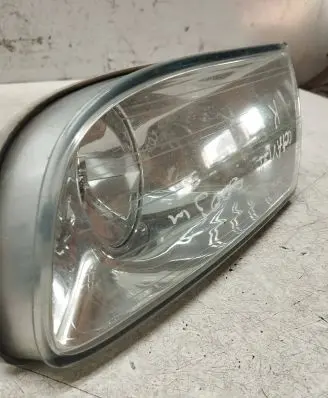 Skoda Octavia Mk2 (1Z) Front fog light 1Z0941093 1SHX15261A 1Z0941301