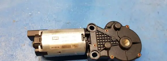 KIA Sorento Seat adjustment motor 