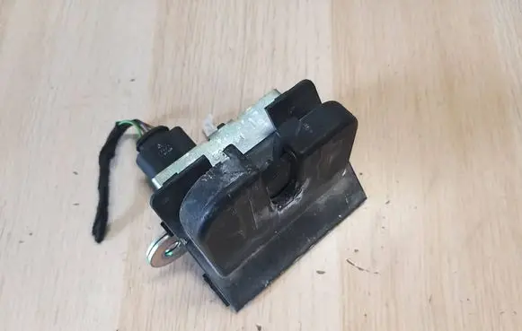 Seat Ibiza IV (6J,6P) Tailgate/trunk/boot lock/catch/latch