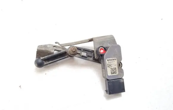 Volvo XC90 Headlight/headlamp level sensor 31360331