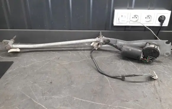 Citroen Xsara Front wiper linkage 3397020432