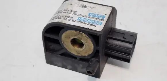 Hyundai Accent Airbag deployment crash/impact sensor