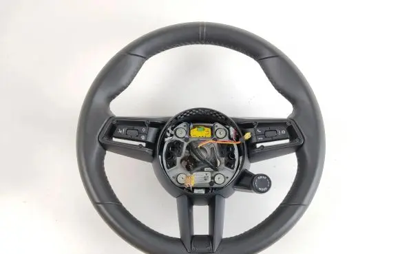 Porsche Taycan 9J1 Steering wheel 9J1419091BF 62984000B P019780