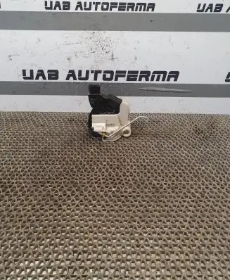 KIA Rio Front door lock