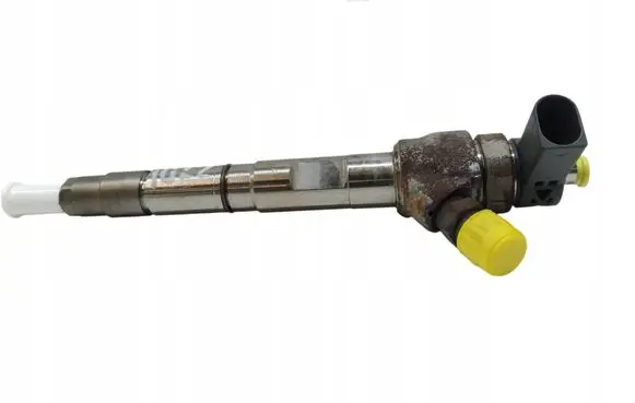 Skoda Superb B8 (3V) Fuel injector 04L130277AE