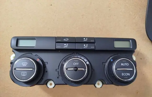 Volkswagen Golf V Climate control unit 