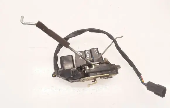 KIA Carens I Front door lock