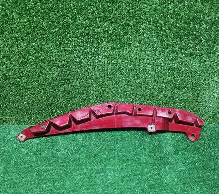 Toyota Avensis T270 Front arch 7685105060