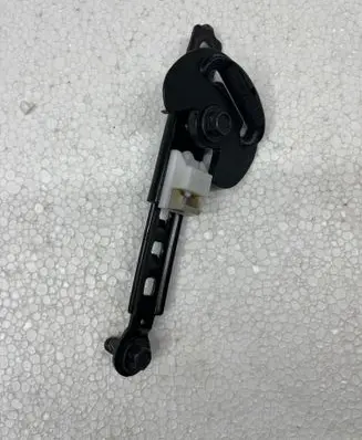 KIA Stinger Seat belt adjustment rail 63061471c