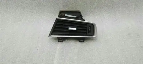BMW 5 GT F07 Dash center air vent grill 9142589