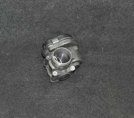 Peugeot 508 II Throttle valve 9673534480