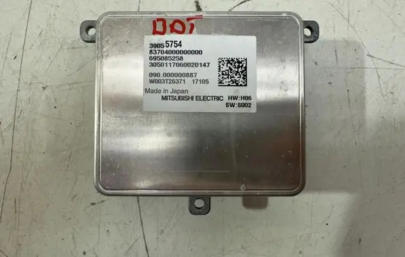 Opel Astra K Voltage converter/converter module 39055754