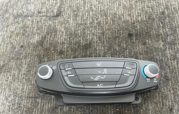 Ford Transit Courier Climate control unit AV1T-19980-AL