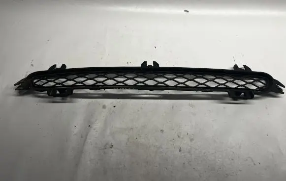 BMW X3 F25 Front grill 7210466 10503411