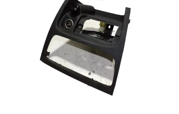 Hyundai Santa Fe Cigarette lighter rear 