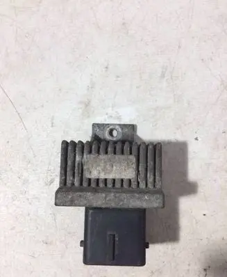 Peugeot Partner Glow plug pre-heat relay 9640469680