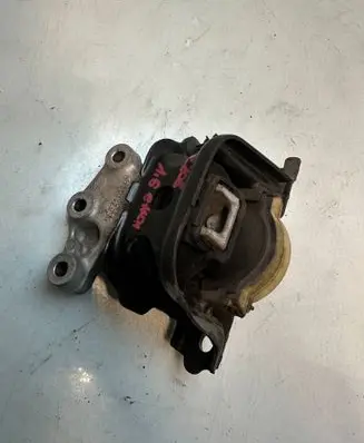 Peugeot 208 Engine mount bracket 9683181180