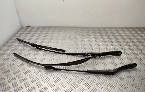 Ford Focus Front wiper blade arm JX7B17527AB JX7B17526AB