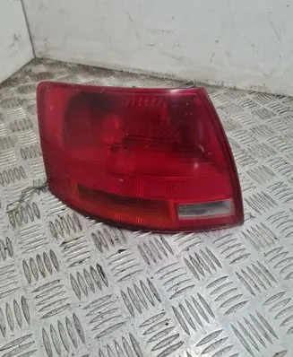 Audi A4 S4 B7 8E 8H Rear/tail lights 8E9945095E