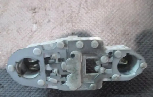 Ford Mondeo MK IV Tail light bulb cover holder 