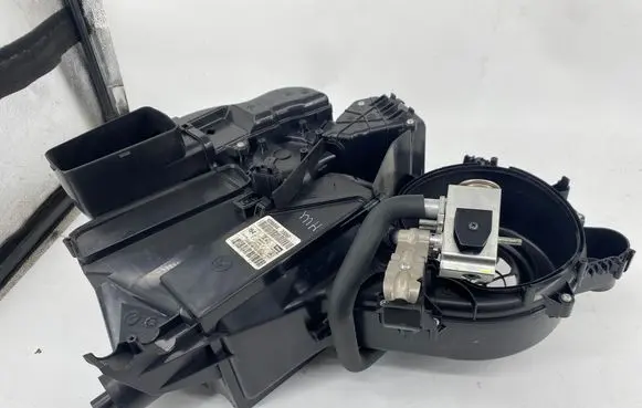 Mercedes-Benz GL X164 Interior heater climate box assembly housing 939684K 35260 18549048