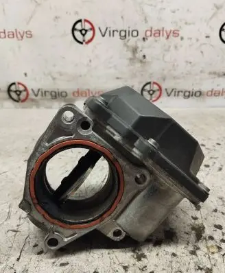 Volkswagen Golf V Throttle valve 03G128063G