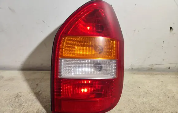 Opel Zafira A Rear/tail lights 62281