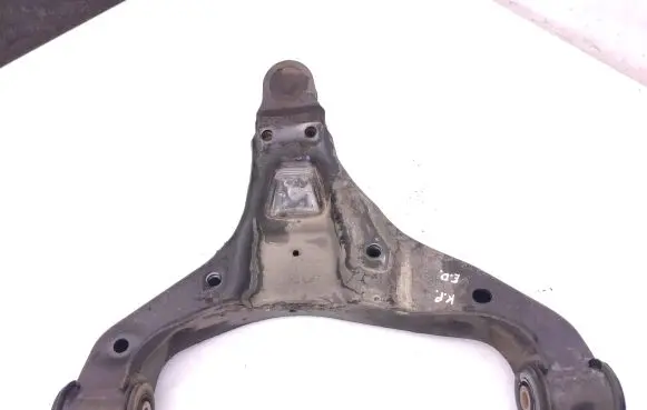 Mercedes-Benz Sprinter W906 Front lower control arm/wishbone 33451AK2