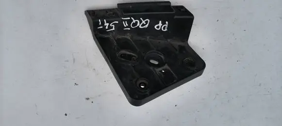 Nissan Qashqai Headlight/headlamp mounting bracket 