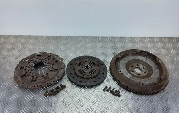 Opel Zafira B Clutch set kit R90400169 32108610