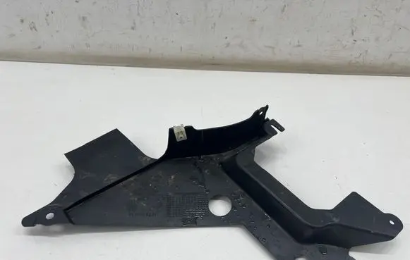 BMW i4 Rear underbody cover/under tray 8738051
